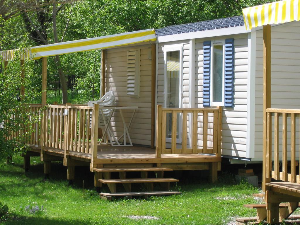 Le Mobilhome Chez Camille Veynes Екстериор снимка